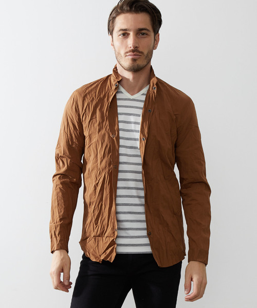 wjk black（ﾀﾞﾌﾞﾙｼﾞｪｲｹｲﾌﾞﾗｯｸ）の「【wjk black】≪STUDIOUS限定≫タイプライターワッシャースタンドシャツ（シャツ/ブラウス・メンズ・テラコッタ/チャコールグレー/ライトグレー・3/1/2）」の3枚目の写真