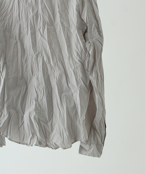 wjk black（ﾀﾞﾌﾞﾙｼﾞｪｲｹｲﾌﾞﾗｯｸ）の「【wjk black】≪STUDIOUS限定≫タイプライターワッシャースタンドシャツ（シャツ/ブラウス・メンズ・テラコッタ/チャコールグレー/ライトグレー・3/1/2）」の10枚目の写真