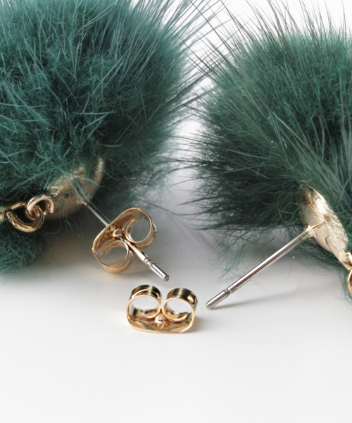 URBAN RESEARCH Sonny Label（アーバンリサーチサニーレーベル）の「ミンクファー×バーピアス（ピアス（両耳用）・レディース・ベージュ/グレー/カーキ・ONE）」の12枚目の写真