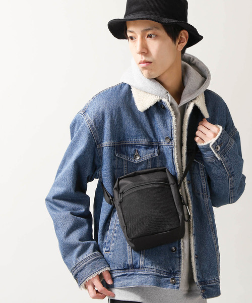 WEGO(ウィゴー)の「WEGO/メッシュポケットスクエアショルダーバッグ(ショルダーバッグ・メンズ・ブラック/レッド/その他1・FREE)」の14枚目の写真