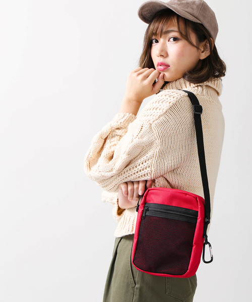 WEGO(ウィゴー)の「WEGO/メッシュポケットスクエアショルダーバッグ(ショルダーバッグ・メンズ・ブラック/レッド/その他1・FREE)」の13枚目の写真