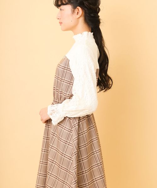 OLIVE des OLIVE（オリーブデオリーブ）の「レース切替ハイネックワンピース（ワンピース・レディース・ブラック/ネイビー/ブラウン・FREE）」の5枚目の写真
