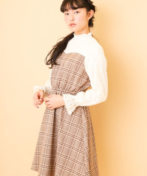 OLIVE des OLIVE（オリーブデオリーブ）の「レース切替ハイネックワンピース（ワンピース・レディース・ブラック/ネイビー/ブラウン・FREE）」の10枚目の写真