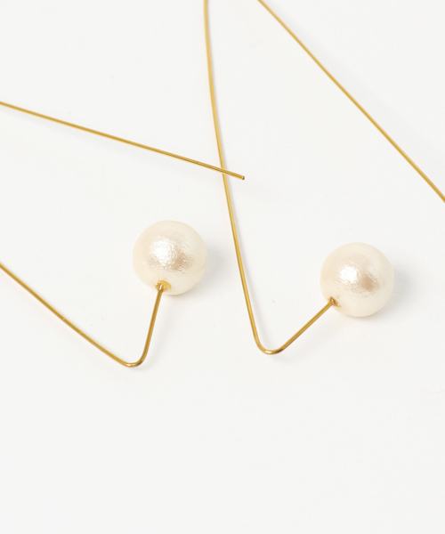 anq.(アンク)の「「anq.」コットンパールピアス(ピアス(両耳用)・レディース・ホワイト・ONE SIZE)」の2枚目の写真