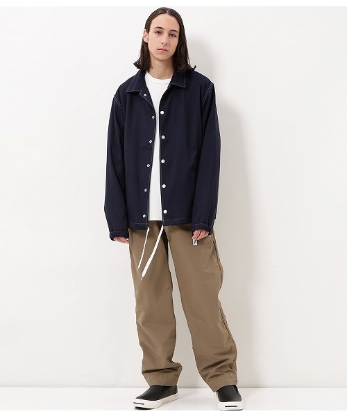ADAM ET ROPE'(アダムエロペ)の「シンセティックデニムコーチジャケット(デニムジャケット・メンズ・ネイビー/サックスブルー・M/L)」の4枚目の写真