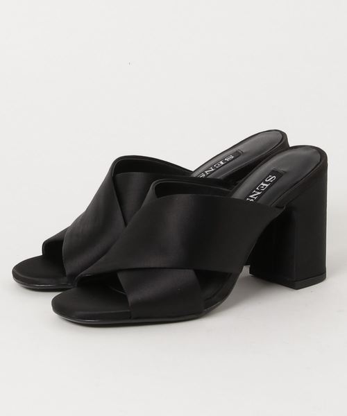 Banner Barrett(バナーバレット)の「【SENSO】 SATIN SANDAL/サテンサンダル(サンダル・レディース・ブラック/ベージュ・37/36)」の5枚目の写真