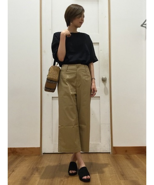 GLOBAL WORK(グローバルワーク)の「【WEB LIMITED有】サマ-チノワイドパンツ/786354(その他パンツ・レディース・カーキ/ベージュ/ネイビー/キャメル・MEDIUM/LARGE/SMALL/X-LARGE)」の17枚目の写真