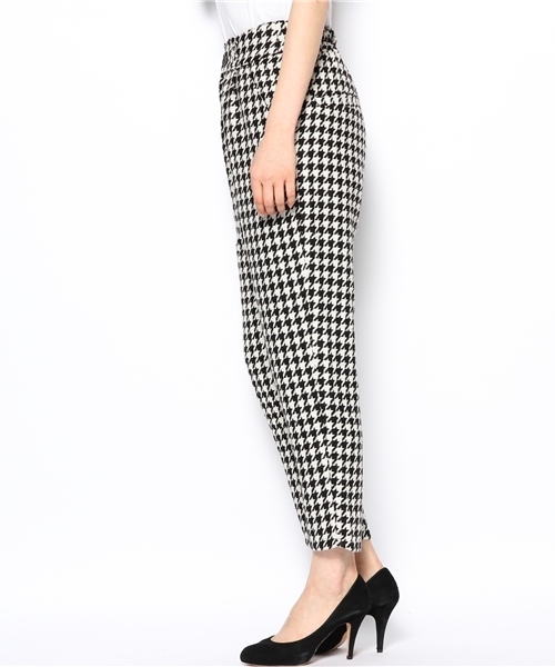 WEGO（ウィゴー）の「WEGO/千鳥柄テーパードパンツ（スラックス・レディース・その他1・FREE）」の2枚目の写真