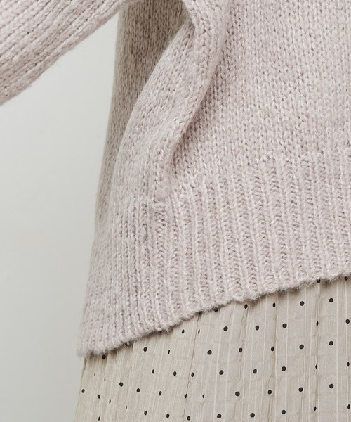 natural couture(ナチュラルクチュール)の「ざっくりケーブルニット(ニット/セーター・レディース・アイボリー/グレイッシュベージュ/パープル・FREE)」の20枚目の写真
