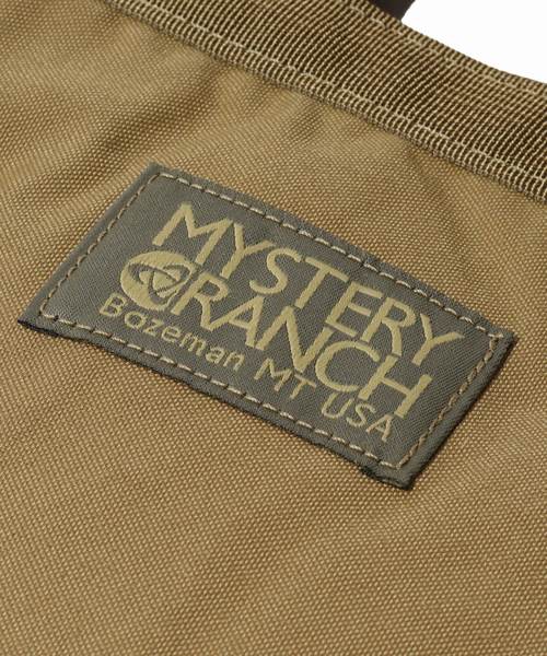 MYSTERY RANCH(ミステリーランチ)の「MYSTERY RANCH / ミステリーランチ BOOTY BAG(バックパック/リュック・メンズ・ブラック/キャメル・FREE)」の4枚目の写真