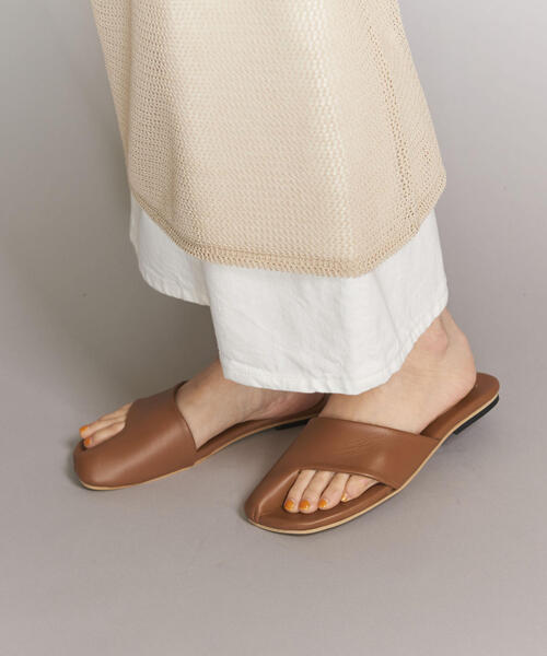 TILLETT(ティレット)の「<TILLETT>レザートングスクエアサンダル ◆(サンダル・レディース・ブラウン/モカ/ブラック・7/8/6)」の10枚目の写真