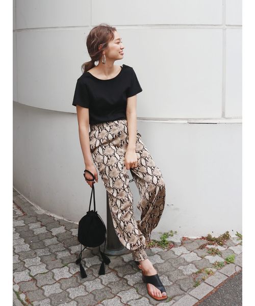 Ungrid（アングリッド）の「パイソンボリュームラフパンツ（その他パンツ・レディース・その他1・FREE）」の7枚目の写真