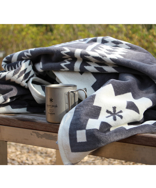 snow peak×PENDLETON タオルブランケット グレー一枚 snow peak (スノーピーク) Snow Peak × Pendleton Towel Blanket