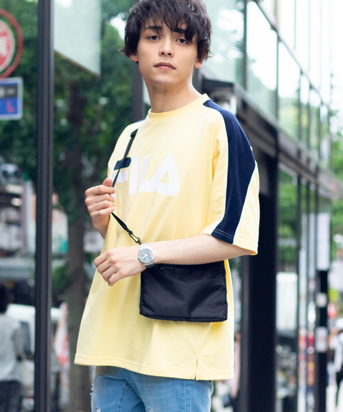 FILA(フィラ)の「∴WEGO/FILA別注パイピング切替Tシャツ(Tシャツ/カットソー・メンズ・ホワイト/サックスブルー/ライトイエロー/ライトピンク・MEDIUM/LARGE)」の2枚目の写真