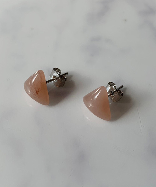 dictionary（ディクショナリー）の「【dictionary / ディクショナリー】 カラービーズ ピアス（ピアス（両耳用）・レディース・ホワイト/ピンク/イエロー/ベージュ/ブラウン/レッド/オフホワイト/ターコイズブルー・FREE）」の4枚目の写真