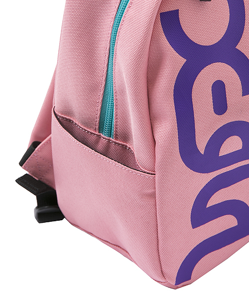 X-girl Stages（エックスガールステージス）の「LOGO  BASIC  BACKPACK  2 (M)　/ リュック（バックパック/リュック・キッズ・ブラック/ネイビー/ピンク・MEDIUM）」の6枚目の写真