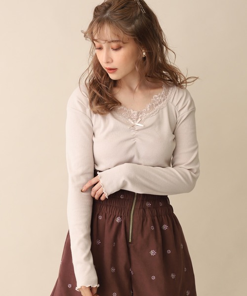 one after another NICE CLAUP(ワンアフターアナザーナイスクラップ)の「くしゅっと長袖リボンインナー(Tシャツ/カットソー・レディース・ベージュ/ブラウン/オフホワイト/ピンク・FREE)」の3枚目の写真