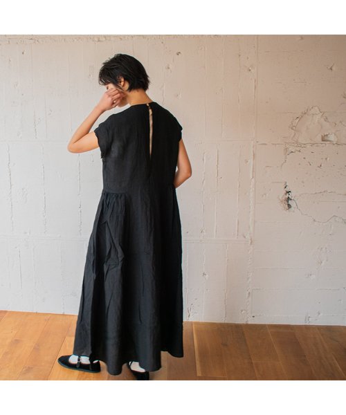 manonfripes（マノンフリップ）の「サマードレス（ワンピース・レディース・ホワイト/ブラック・FREE）」の5枚目の写真