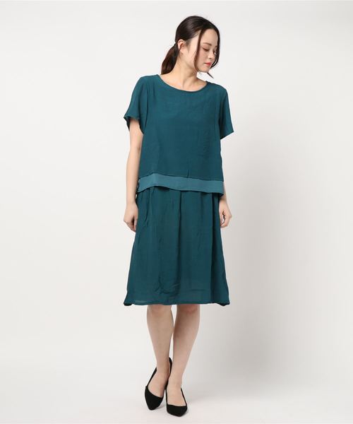 BELLUNA(ベルーナ)の「スラブ素材ドッキングワンピース(ワンピース・レディース・ネイビー/ターコイズブルー/テラコッタ・MEDIUM/LARGE/X-LARGE)」の6枚目の写真