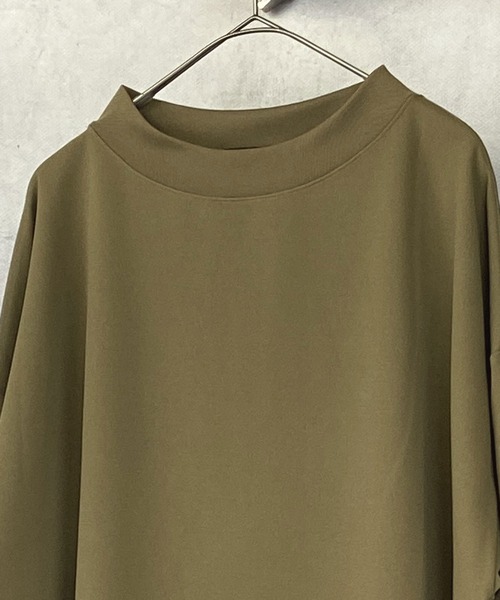 Beno（ビーノ）の「カットジョーゼット ビッグシルエット ワイド セミ ハイネック ロンT（Tシャツ/カットソー・メンズ・ブラック/ベージュ/ブラウン/オリーブ/ネイビー/チャコールグレー/ライトブラウン/カーキ/グレー・M/L）」の18枚目の写真