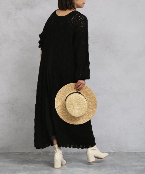 ap retro（アプレトロ）の「＜２WAY＞透かし編みBACKスリットマキシワンピース【ZOZO限定アイテム】（ワンピース・レディース・ライトカーキ/ブラック/アイボリー/グレイッシュベージュ・FREE）」の21枚目の写真