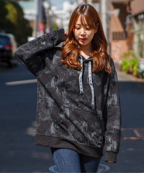 GGD（ジージーディー）の「総柄パーカー（パーカー・メンズ・オフホワイト/ホワイト/ブルー/アイボリー/グレー系その他3/パープル/ホワイト系その他/グレー系その他2/レッド/ブラック/パープル系その他/ブルー系その他/グレー系その他/グレー/ブルー系その他2・L/LL/M）」の6枚目の写真