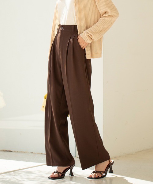 SAISON DE PAPILLON（セゾンドパピヨン）の「ツータックフルレングスワイドパンツ（その他パンツ・レディース・ブラウン/ブラック/チャコール/アイボリー・L/M/S/XL）」の4枚目の写真
