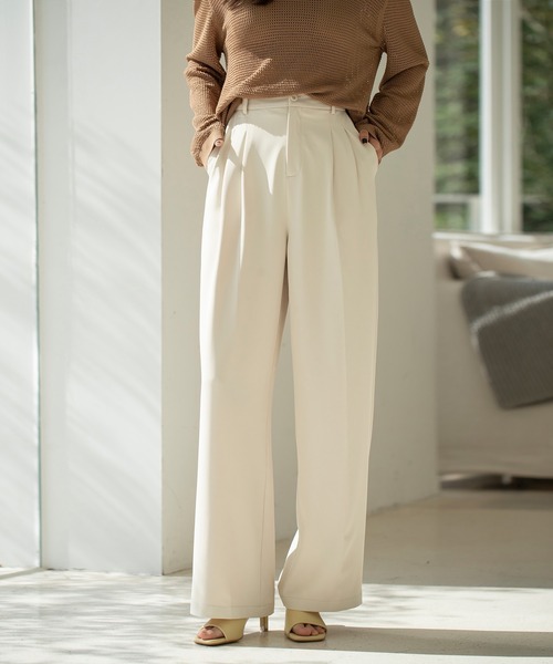 SAISON DE PAPILLON（セゾンドパピヨン）の「ツータックフルレングスワイドパンツ（その他パンツ・レディース・ブラウン/ブラック/チャコール/アイボリー・L/M/S/XL）」の2枚目の写真