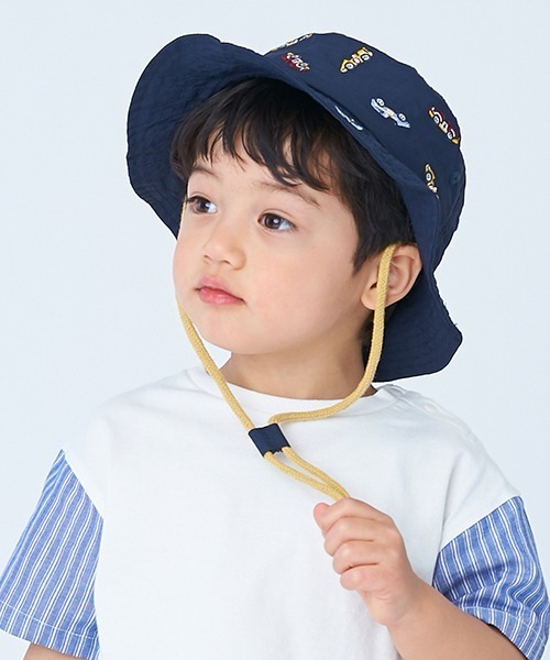 petit main（プティマイン）の「UVカット アソート総柄刺しゅうバケットハット（ハット・キッズ・ベージュ/ライトグリーン/ライトピンク/ネイビー/アイボリー・50cm/54cm/52cm）」の4枚目の写真