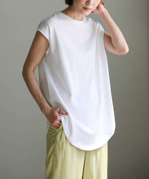 select MOCA(セレクトモカ)の「フレンチスリーブラウンドカットソー(Tシャツ/カットソー・レディース・オフホワイト/ライム/グレイッシュベージュ・FREE)」の2枚目の写真