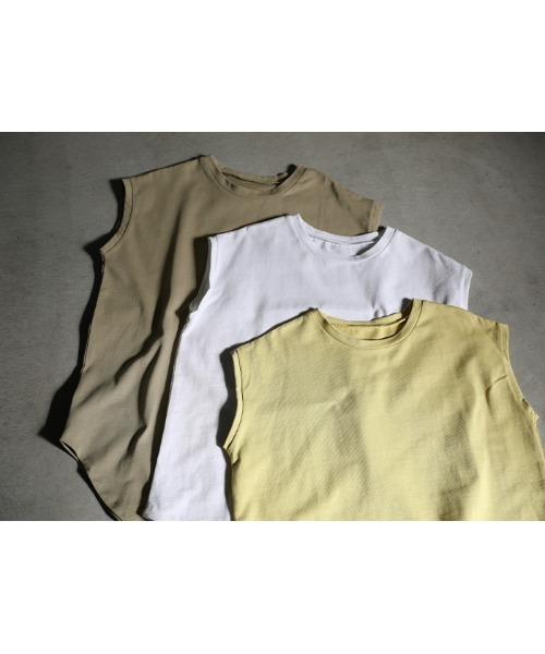 select MOCA(セレクトモカ)の「フレンチスリーブラウンドカットソー(Tシャツ/カットソー・レディース・オフホワイト/ライム/グレイッシュベージュ・FREE)」の5枚目の写真