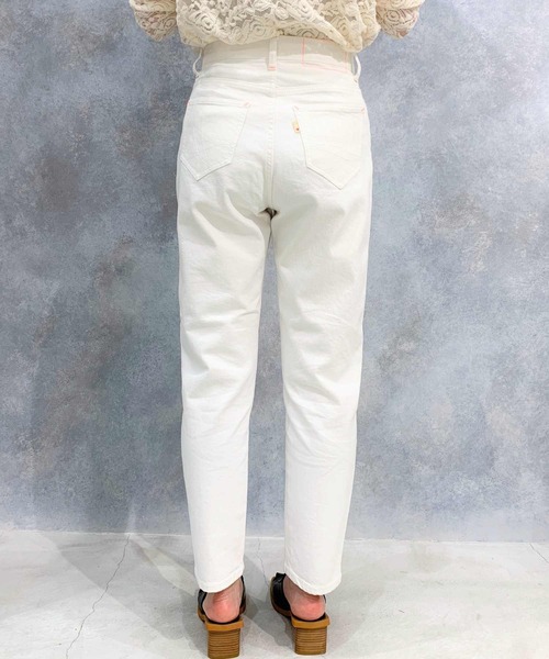 Q（キュー）の「Qgirlホワイトデニム（デニムパンツ・レディース・ホワイト・LARGE/MEDIUM/X-SMALL/SMALL）」の6枚目の写真