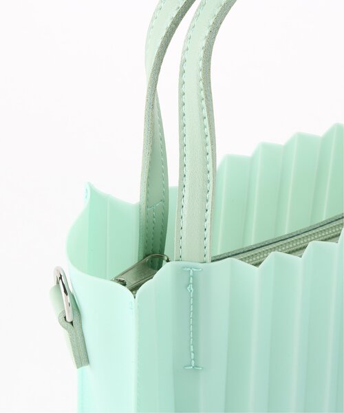 frames RAY CASSIN（フレームスレイカズン）の「シアービニール2WAYミニトート（トートバッグ・レディース・ホワイト/ブラック/グリーン・FREE）」の14枚目の写真