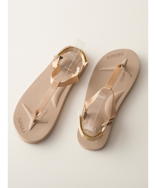 suicoke(スイコック)の「【SUICOKE】COKO-EM/emmi(サンダル・レディース・ベージュ・23/24/25)」の22枚目の写真