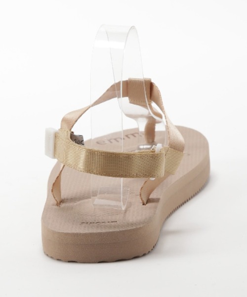 suicoke(スイコック)の「【SUICOKE】COKO-EM/emmi(サンダル・レディース・ベージュ・23/24/25)」の3枚目の写真