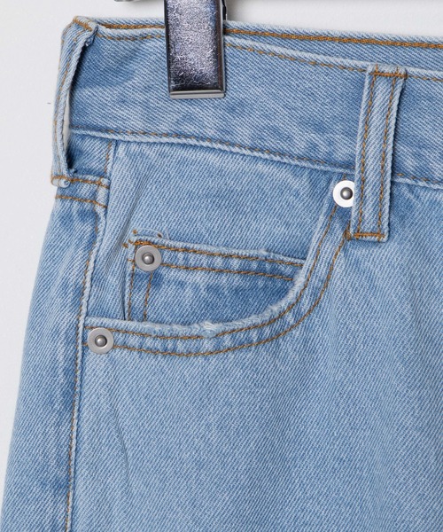 WEGO(ウィゴー)の「WEGO/クラッシュデニムストレートパンツ(デニムパンツ・レディース・ホワイト/ブラック/インディゴブルー/ライトインディゴブルー・SMALL/MEDIUM)」の13枚目の写真