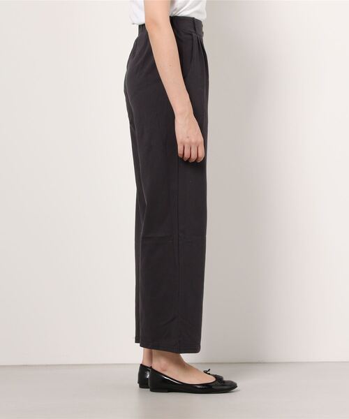 Toyome（トヨミー）の「オーバサイズワイドパンツ（スラックス・レディース・ブラウン/ベージュ/ピンク/カーキ/グレー・FREE）」の6枚目の写真