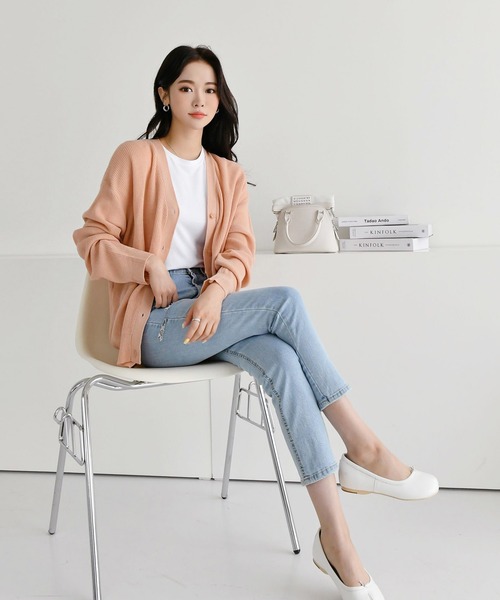 fd style（エフディ スタイル）の「【Chuzchuz】Vネックカーディガン（カーディガン/ボレロ・レディース・ネイビー/ピンク/イエロー/ライトベージュ・FREE）」の16枚目の写真