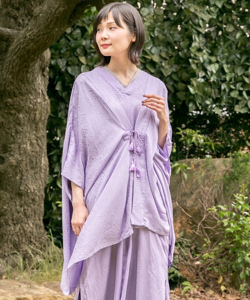 カヤ（カヤ）の「【カヤ】菊薫るUV羽織（カーディガン/ボレロ・レディース・ネイビー/グレー/ブルー/ライトパープル/グリーン/スミクロ/レッド・FREE）」の7枚目の写真