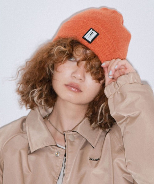X-girl(エックスガール)の「MELANGE KNIT CAP(ニットキャップ/ビーニー・レディース・ホワイト/ブラック/オレンジ/ブルー・ONE SIZE)」の14枚目の写真