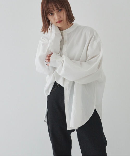 flaner(フラネ)の「ルーズバンドカラーシャツ(シャツ/ブラウス・レディース・ホワイト/ベージュ・FREE)」の19枚目の写真