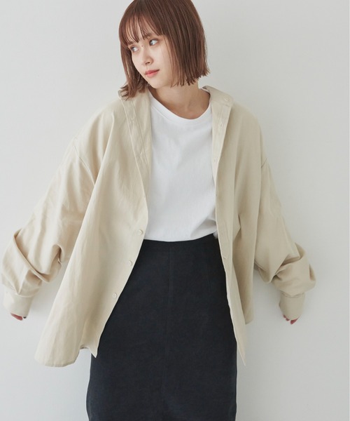 flaner(フラネ)の「ルーズバンドカラーシャツ(シャツ/ブラウス・レディース・ホワイト/ベージュ・FREE)」の12枚目の写真