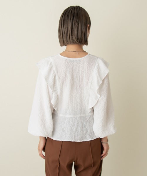 Kastane（カスタネ）の「フクレジャガードカシュクールカーデ（シャツ/ブラウス・レディース・オフホワイト/ベージュ・FREE）」の10枚目の写真