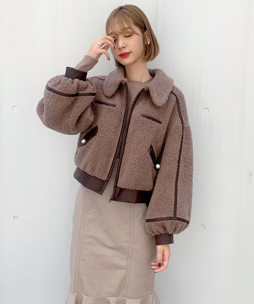 TITTY&CO.(ティティーアンドコー)の「レザーパイピングボアブルゾン(ブルゾン・レディース・オフホワイト/ブラック/モカ・FREE)」の17枚目の写真