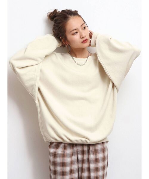 Ungrid（アングリッド）の「ウォッシュルーズスウェット(トレーナー)（スウェット・レディース・ブラウン/レッド/アイボリー・FREE）」の17枚目の写真