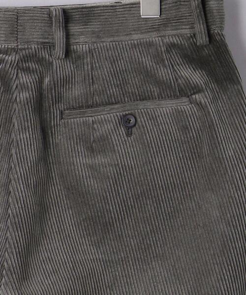 UNITED ARROWS（ユナイテッドアローズ）の「＜UNITED ARROWS＞ ワイドテーパード  ノープリーツ コーデュロイ 5ポケット（その他パンツ・メンズ・オフホワイト/ダークグレー・S/M/L/XL）」の20枚目の写真