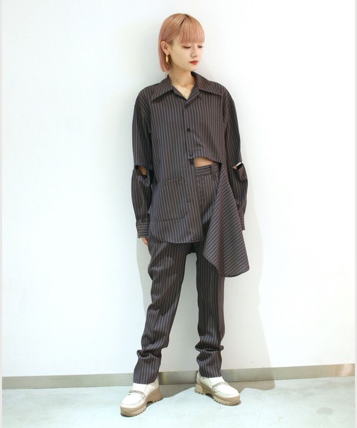 G.V.G.V.（ジーヴィージーヴィー）の「DEFORMED FRONT SHIRT（シャツ/ブラウス・レディース・ブラウン/ダークネイビー・36/34）」の21枚目の写真
