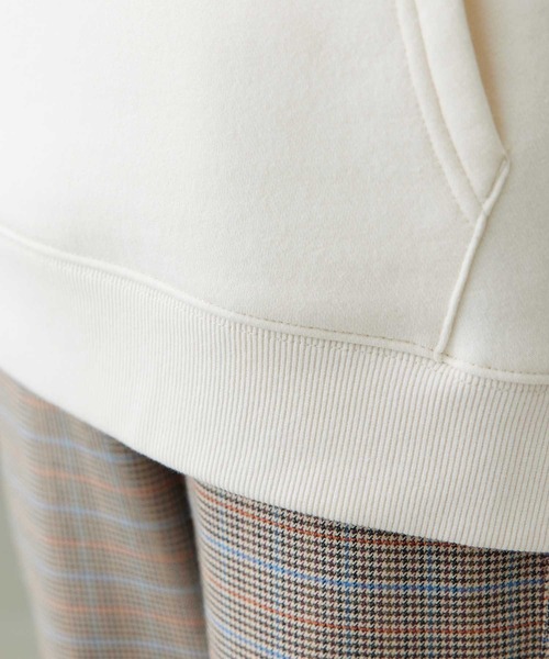 MILKFED.(ミルクフェド)の「RABBIT BIG SWEAT HOODIE(パーカー・レディース・ブラック/ベージュ/オフホワイト・ONE SIZE)」の21枚目の写真