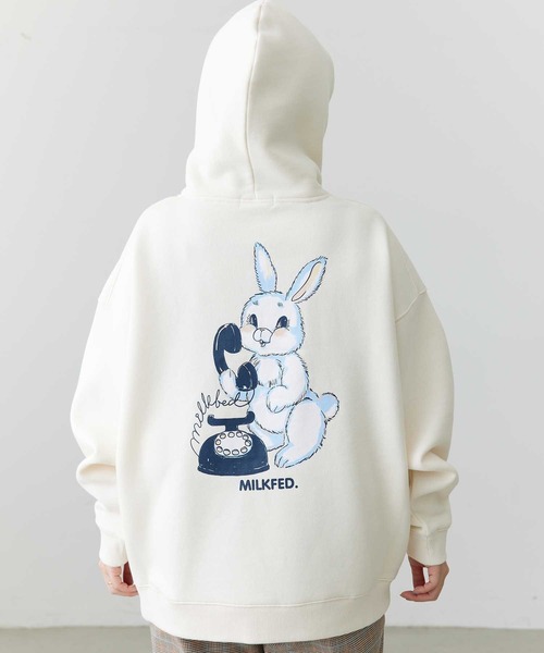 MILKFED.(ミルクフェド)の「RABBIT BIG SWEAT HOODIE(パーカー・レディース・ブラック/ベージュ/オフホワイト・ONE SIZE)」の15枚目の写真