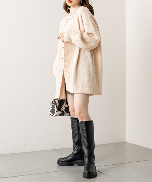 Chico（チコ）の「【新色追加】ハイネックチュールメロープルオーバー（Tシャツ/カットソー・レディース・ブラック/ブラウン/アイボリー/グレイッシュベージュ/ライトブルー・FREE）」の11枚目の写真